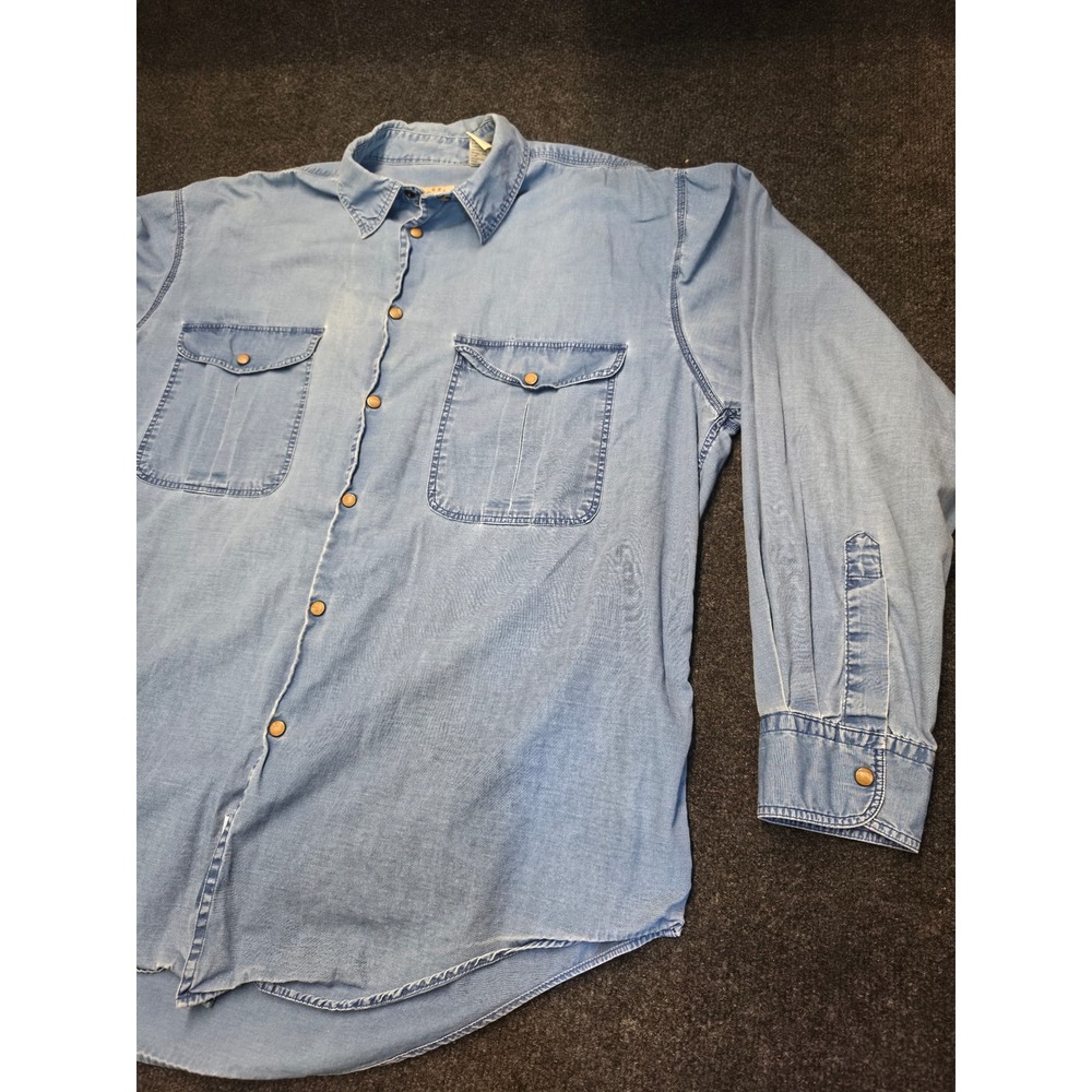 Light Blue Casual Denim Button-Down Shirt
